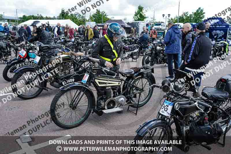 Vintage motorcycle club;eventdigitalimages;no limits trackdays;peter wileman photography;vintage motocycles;vmcc banbury run photographs